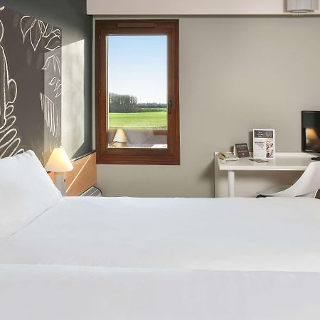 Ibis Charleroi Airport Brussels South Hotel Fleurus Exterior photo