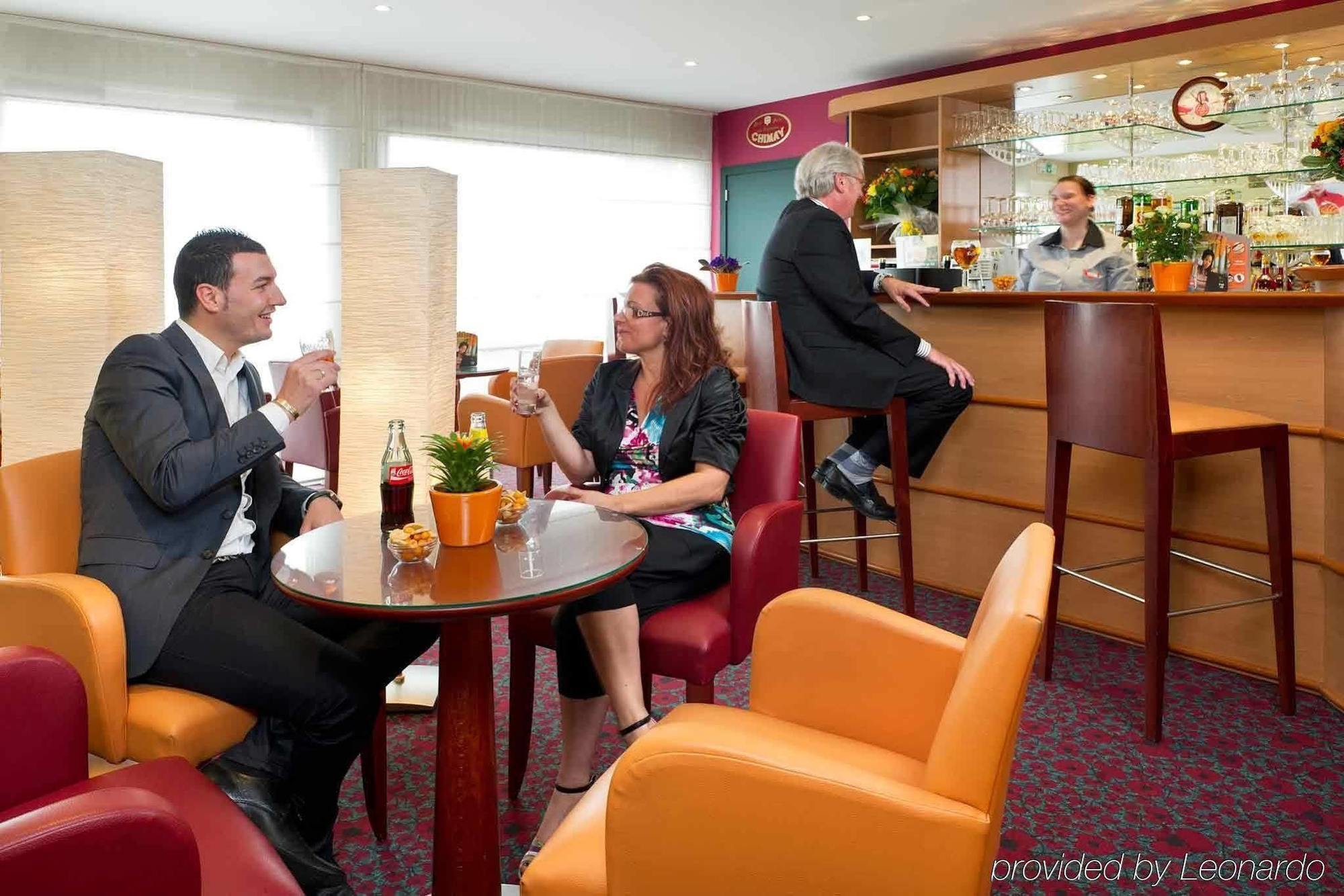 Ibis Charleroi Airport Brussels South Hotel Fleurus Exterior photo